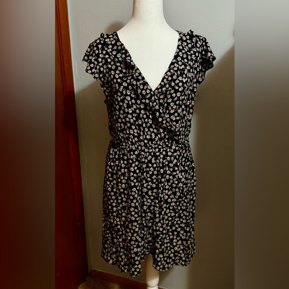 Women’s Dress Large Size Formal Casual Pre-owned.